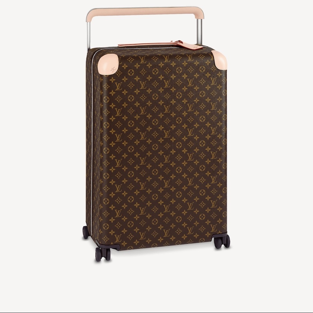 Louis Vuitton carry-on luggage - M42688
HORIZON 70